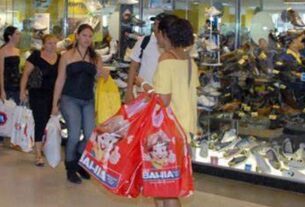 Vendas no Comércio Crescem 0,2% em Agosto, Aponta IBGE 5 rss featured 2995 1760538171